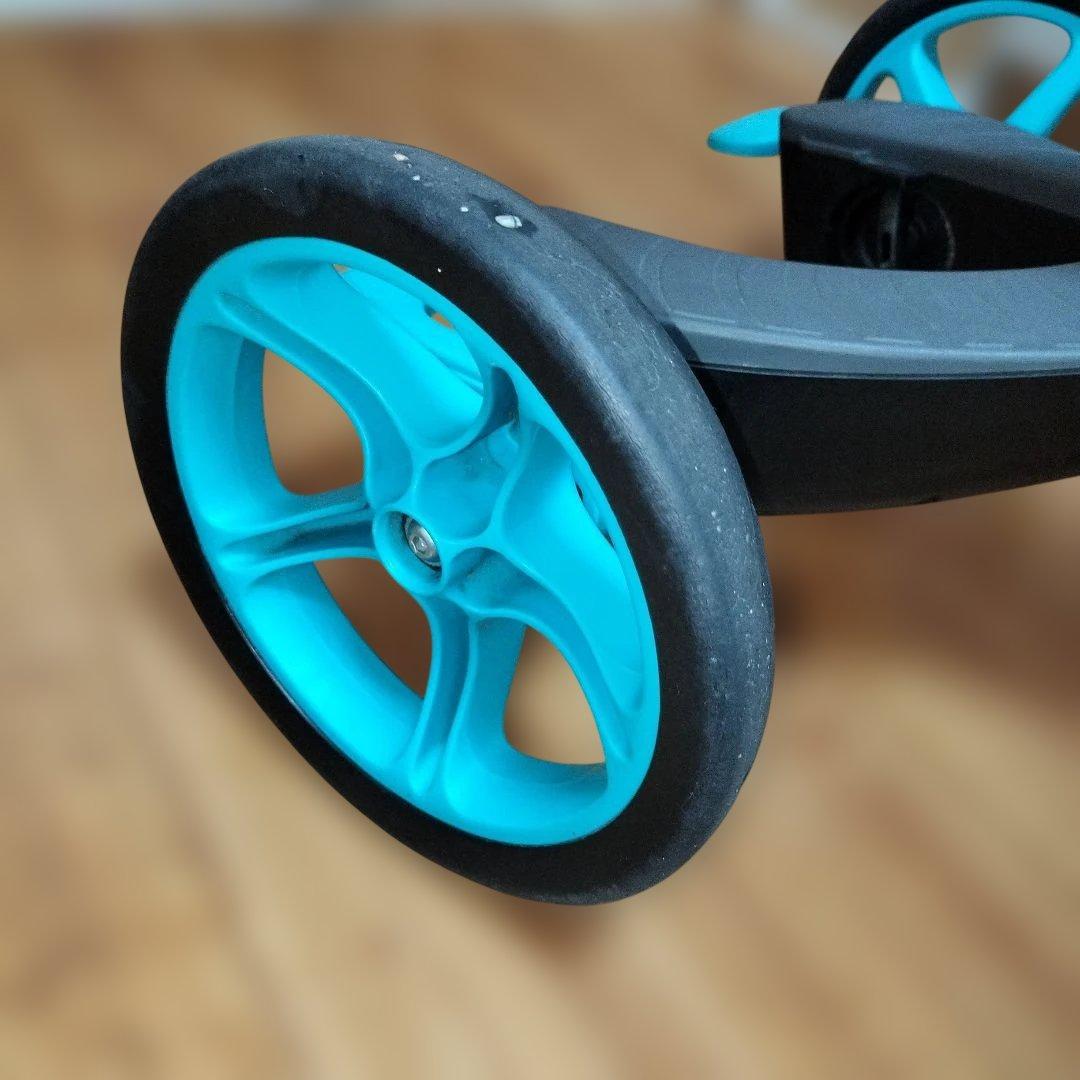 美品　GLOBBER エクスプローラー トライク 3in1 三輪車