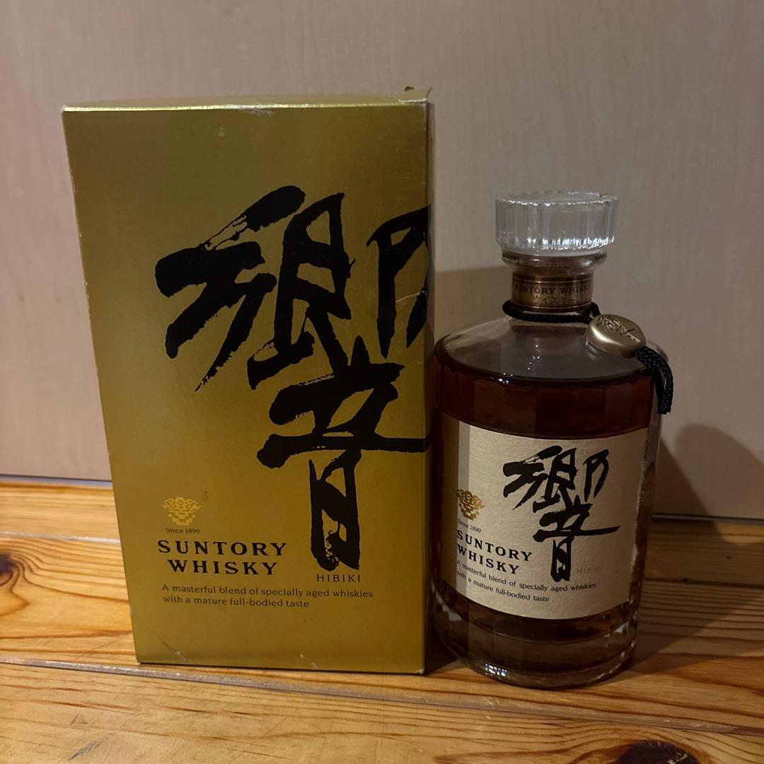 Suntory 響 ウイスキー 古酒 裏ゴールドラベル　サントリー