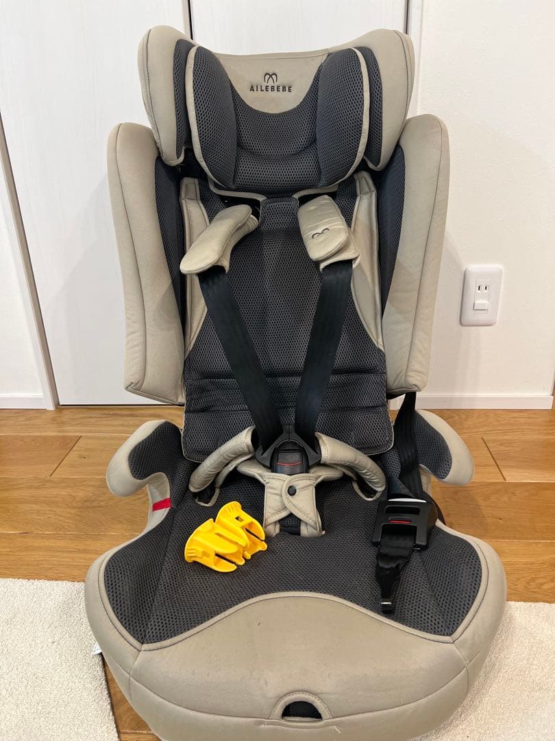 エールべべ/AILEBEBE パパット/ジュニアシート/ベージュ