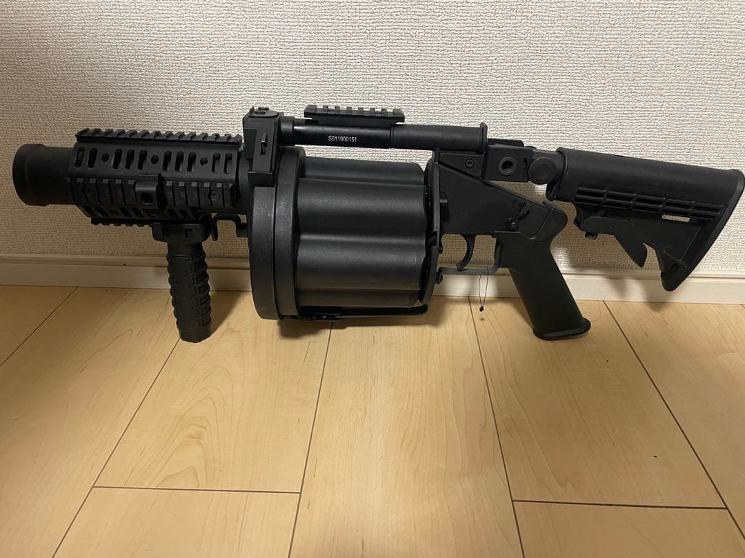 ICS MGL-140 グレネードランチャー