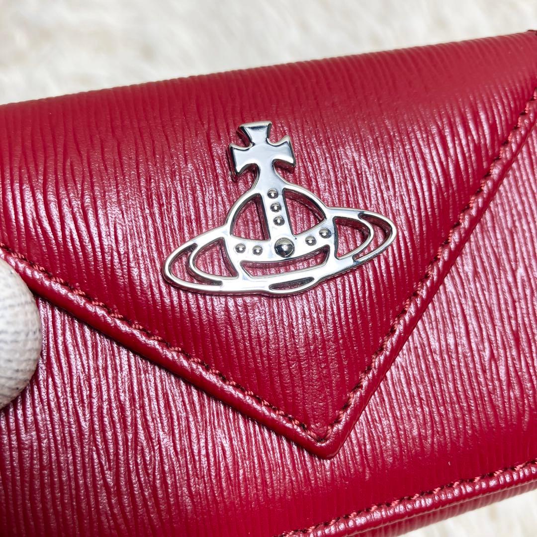 【新品同様】 ヴィヴィアン トリフォールド レター型 オーブ