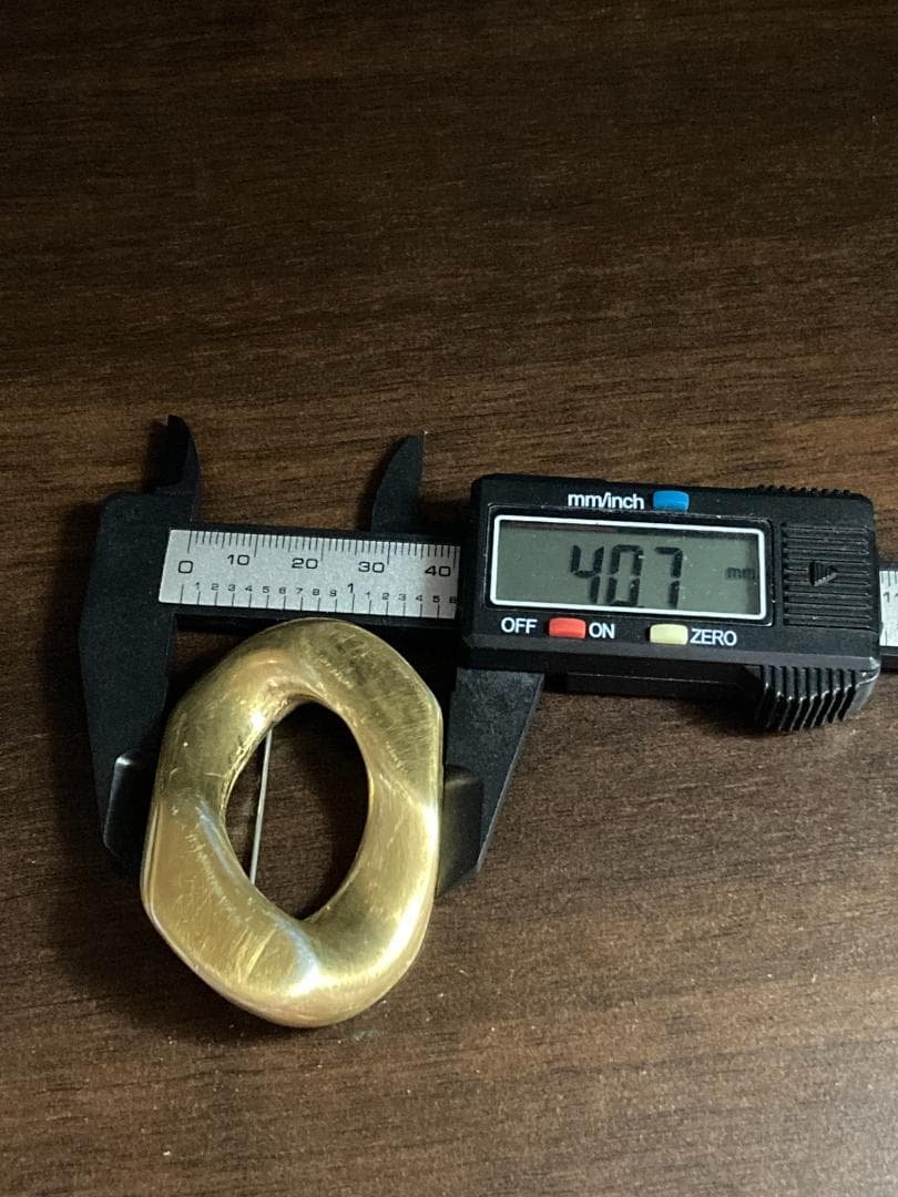 BOTTEGA VENETA ボッテガヴェネタ ブローチ ag925 スクエア