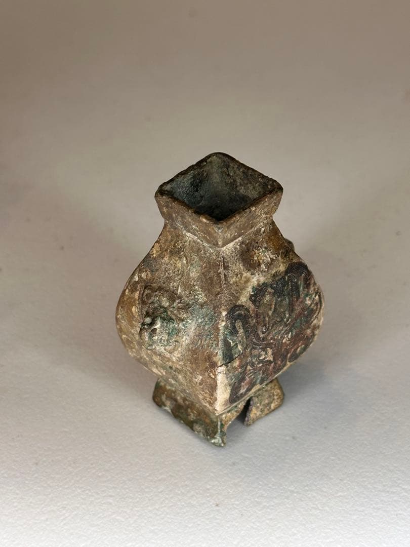 戦国時代　銅製　小花瓶 花入　観賞用　置物　傷あり