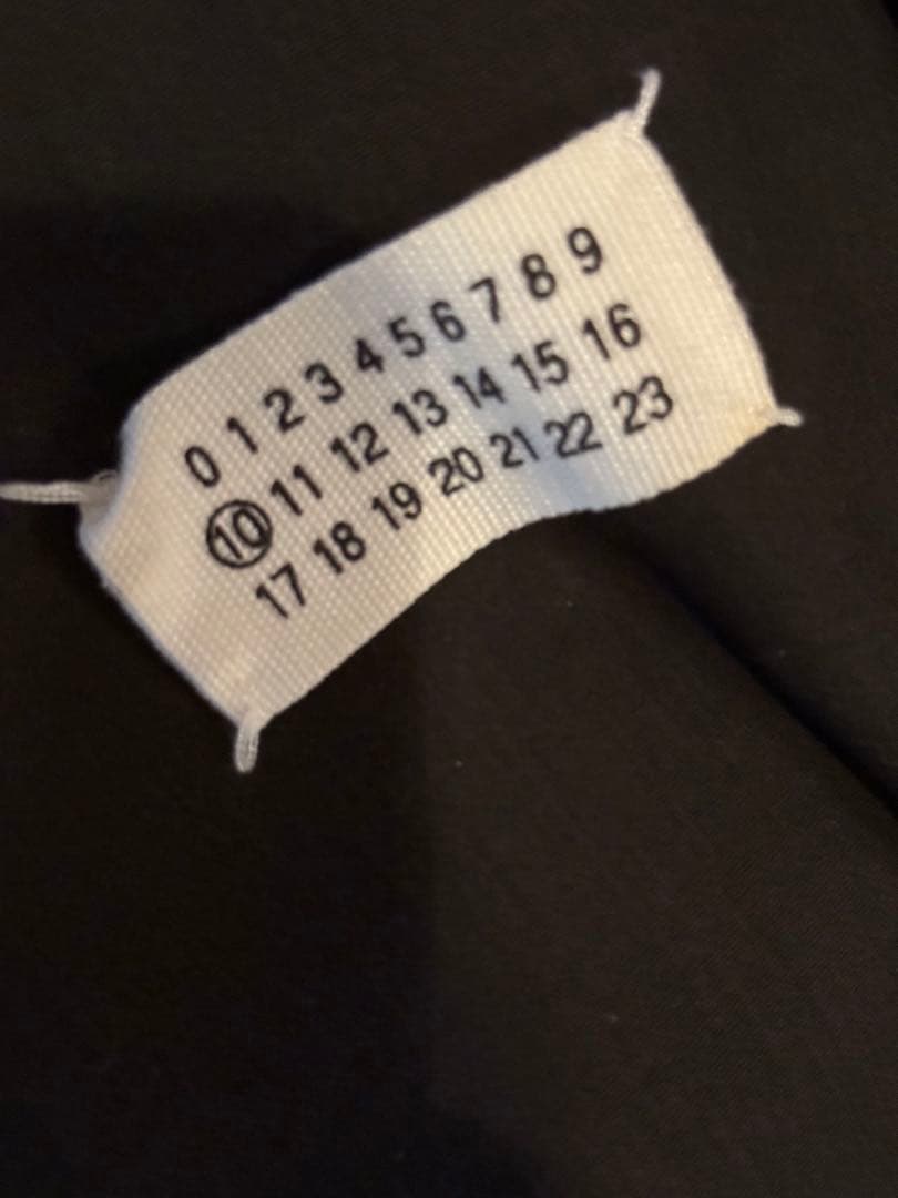 トムヨーク着用メゾンマルタンマルジェラ02SSオイルドコットンライダース44