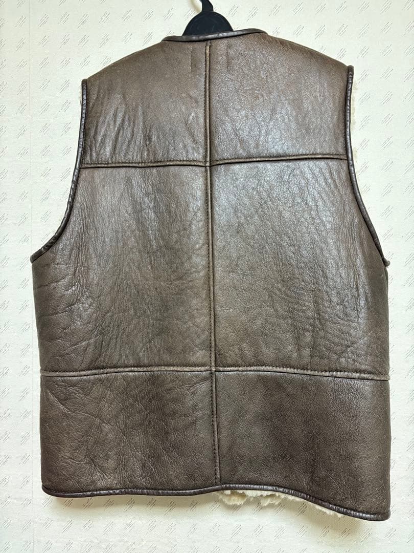 ５３１５　リアルムートンベスト ファー裏地付き