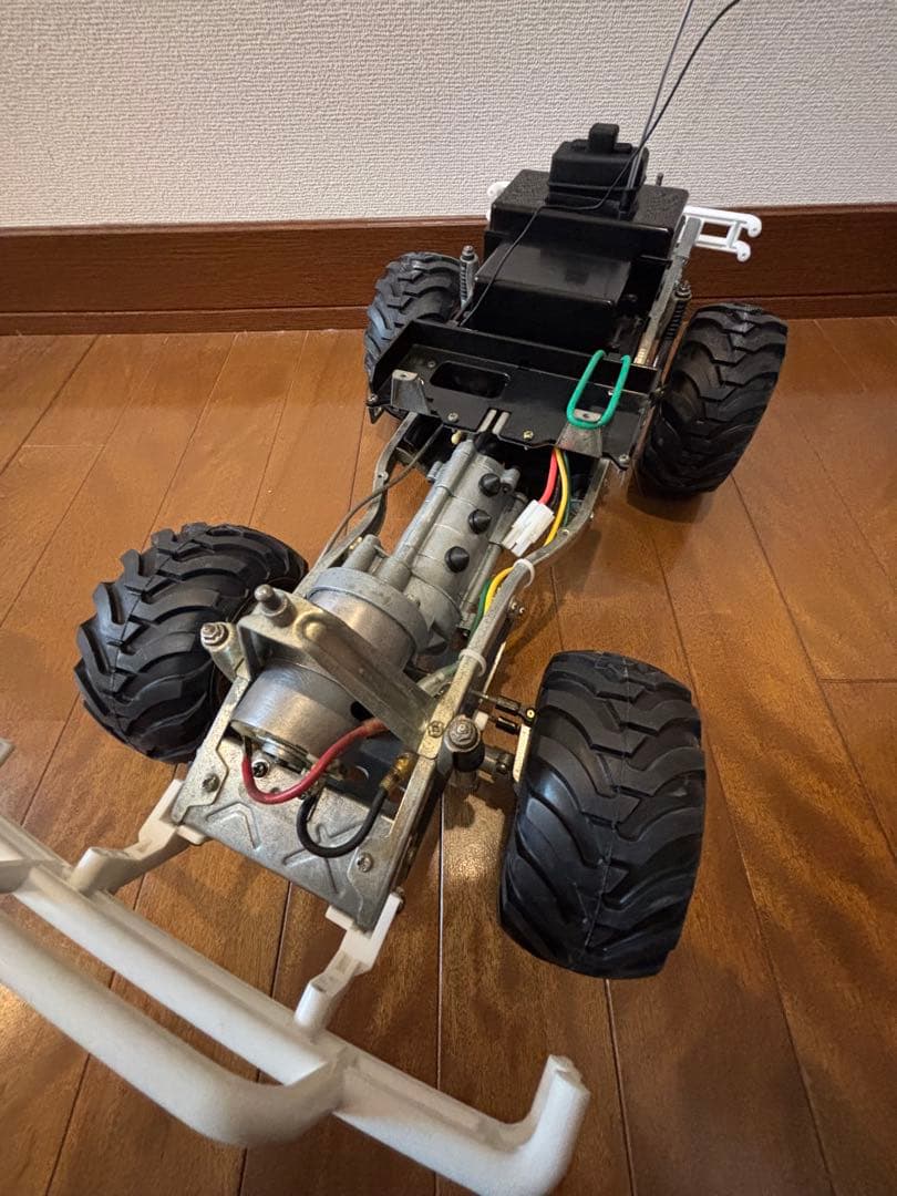 2ビート 1/10 タミヤ ハイラックス4WD マウンテンライダー仕様