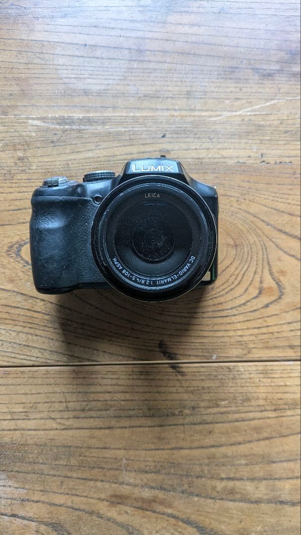 Panasonic　 LUMIX 　デジタルカメラ　DMC-FZ200