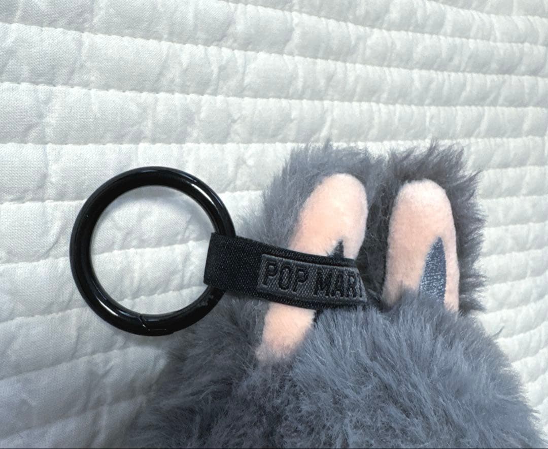 正規品　新品　POPMART ポップマート　ラブブ シークレット