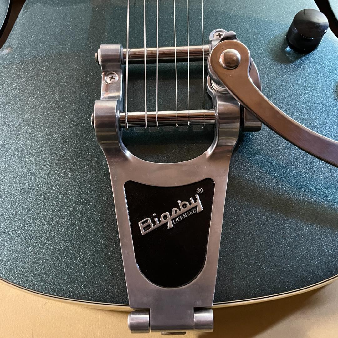 ギター GRETSCH G2622T Streamliner with Bigsby