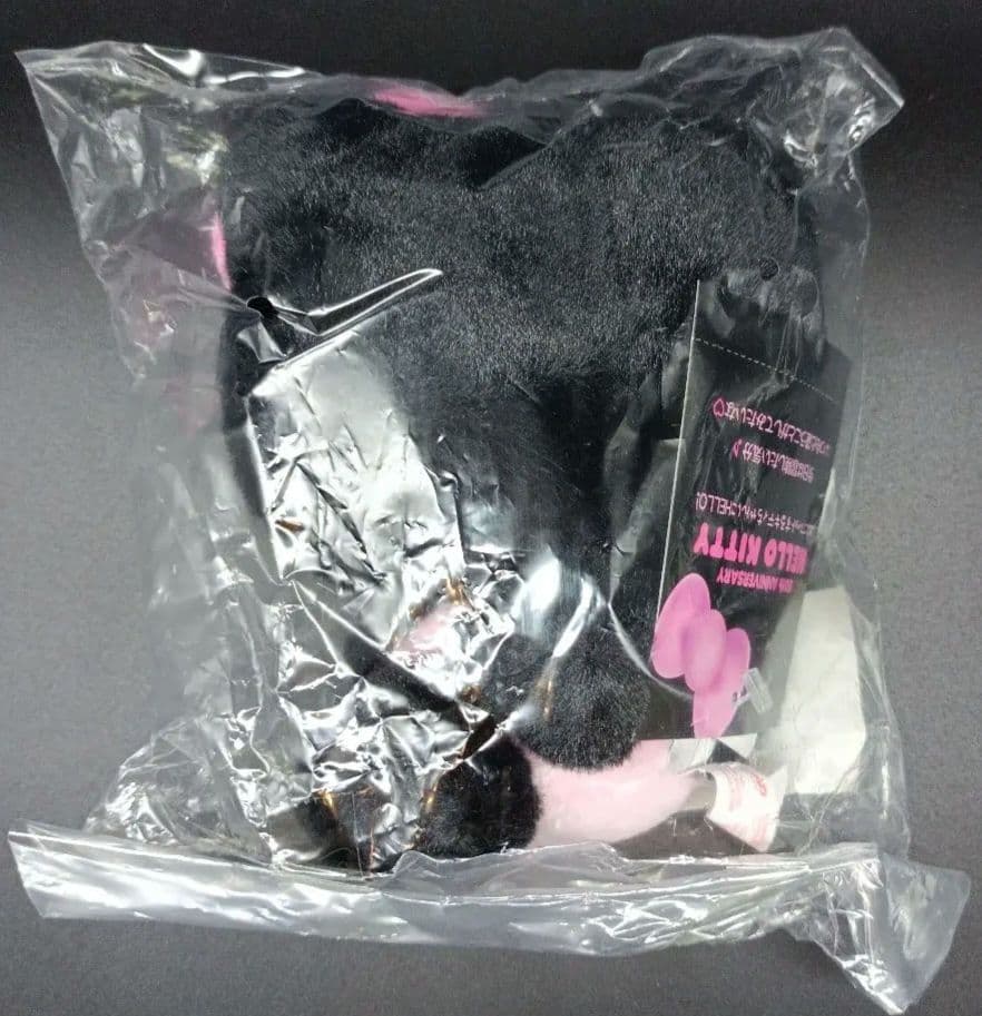 キティちゃん　50周年記念　ぬいぐるみ