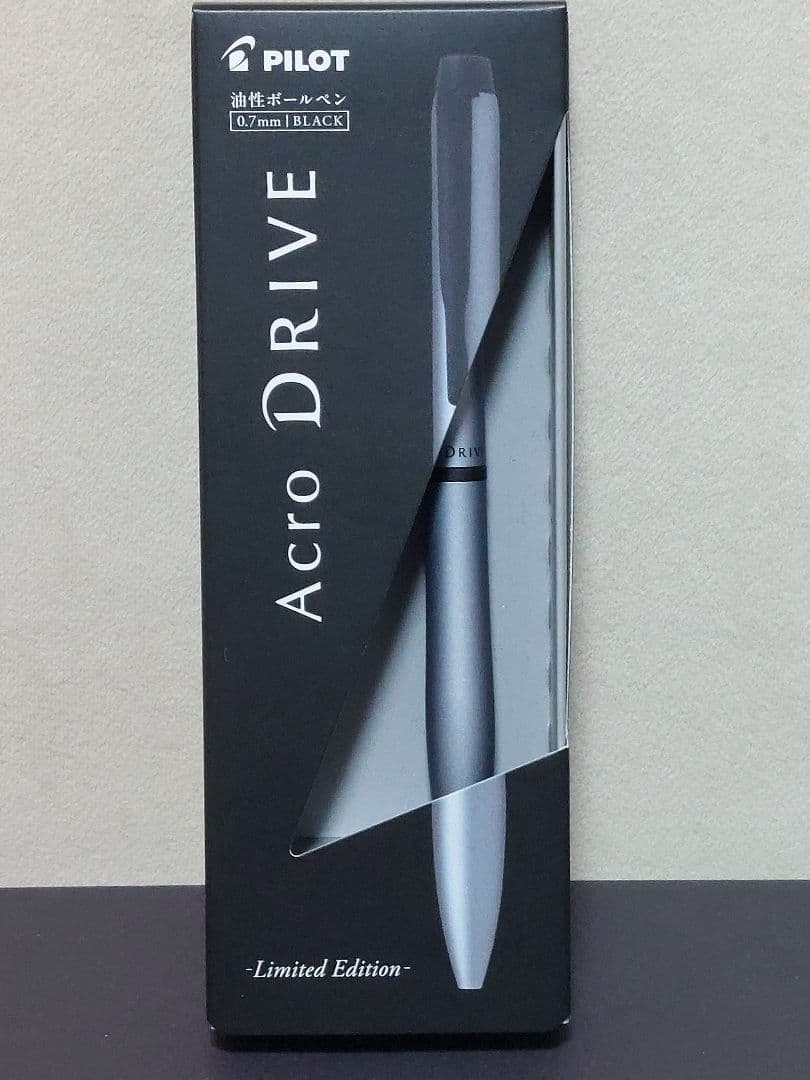 PILOT アクロドライブ 10th限定 ワールドトラベラー 4本 (新品)