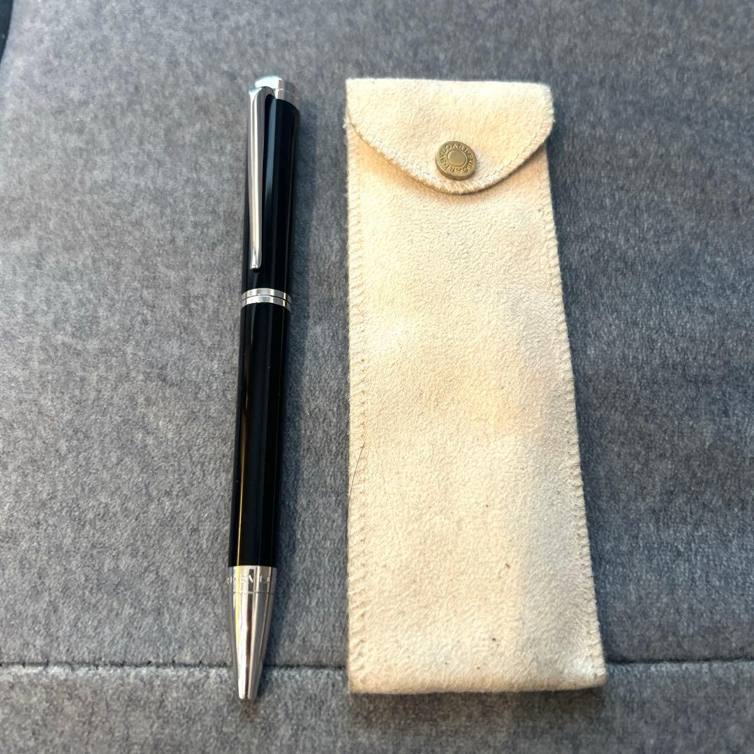 《高級‼️》BVLGARI ブルガリ　黒ボールペン‼️