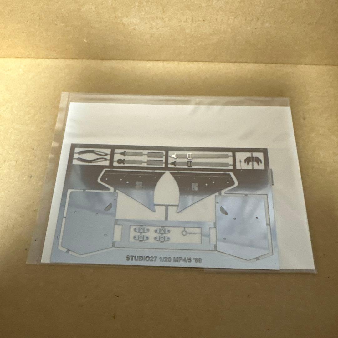 STUDIO27 1/20 マクラーレンMP4/5 '89 ガレージキット