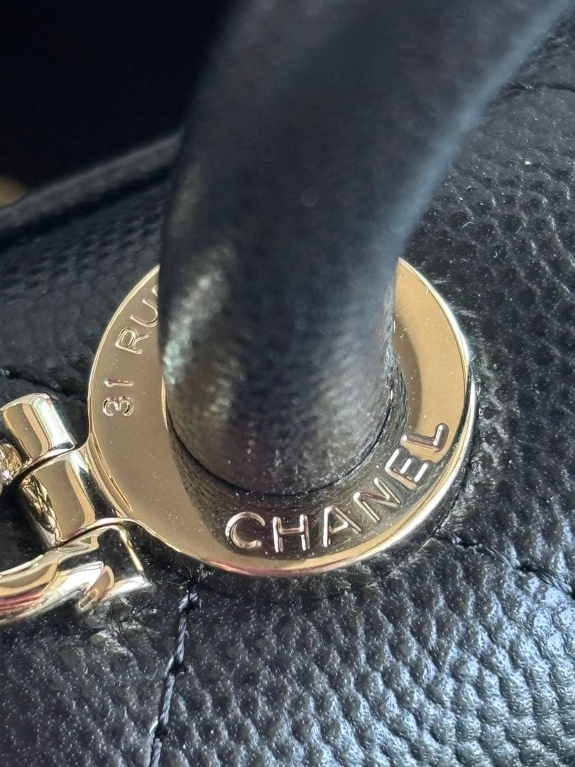 最終値下げ！新品シャネルマイクロミニココハンドルハンドバッグマトラッセ キャビア