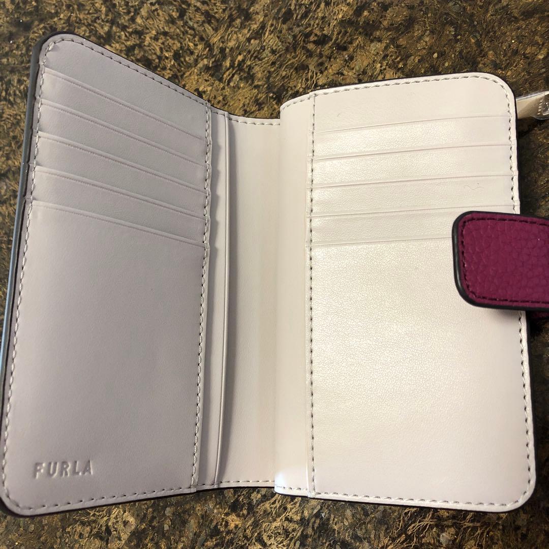 【お値下げ】FURLA☆ 二つ折り財布