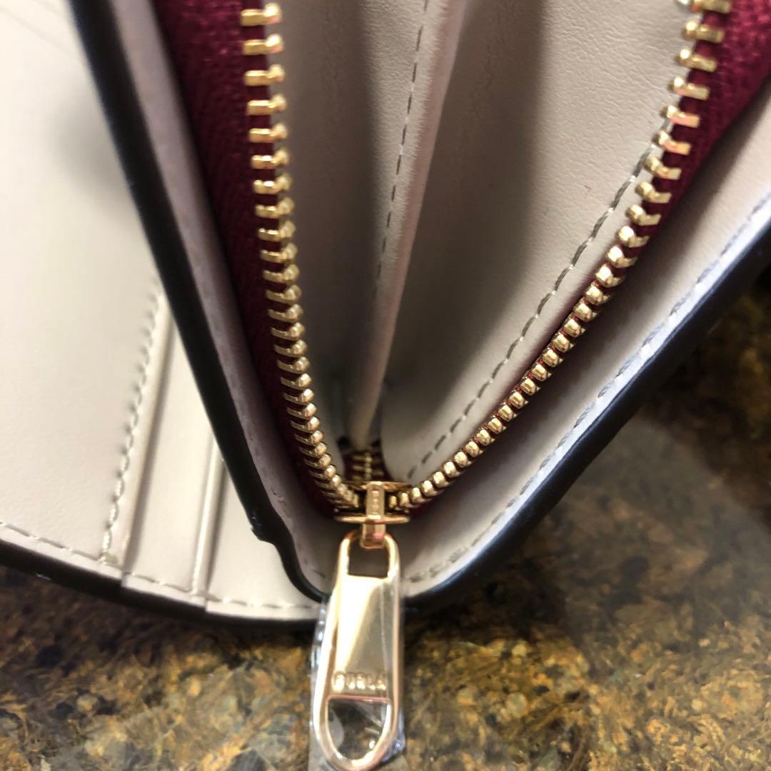 【お値下げ】FURLA☆ 二つ折り財布