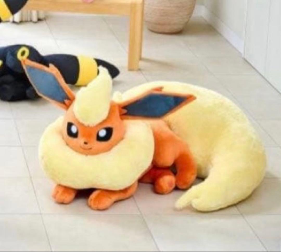 新品未開封 等身大 ブースター ぬいぐるみ 寝そべり