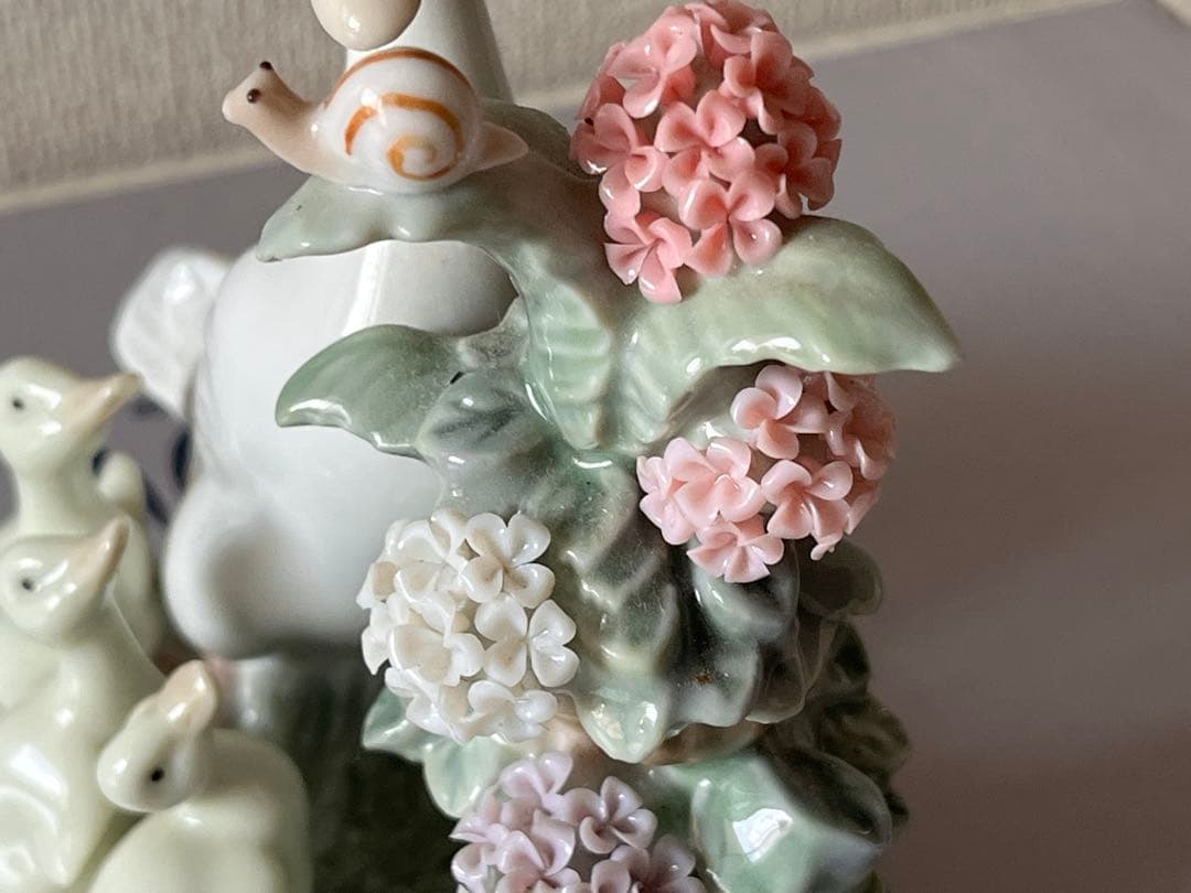 リヤドロ　かたつむりとアヒルたち　1439