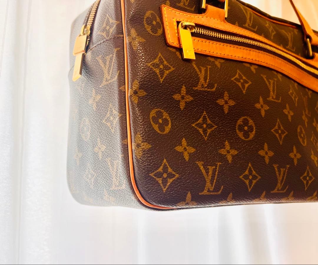 【値下げ】LOUIS VUITTON シテGM