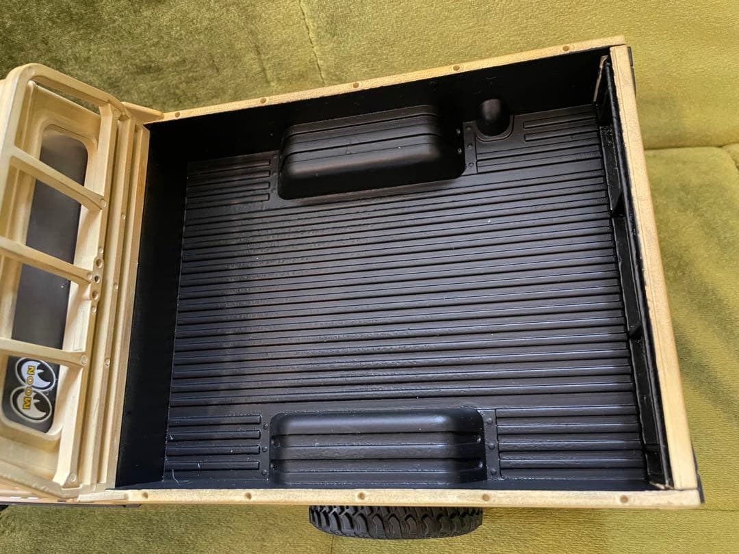 wpl MN82 レイウッドランドクルーザーピックアップ