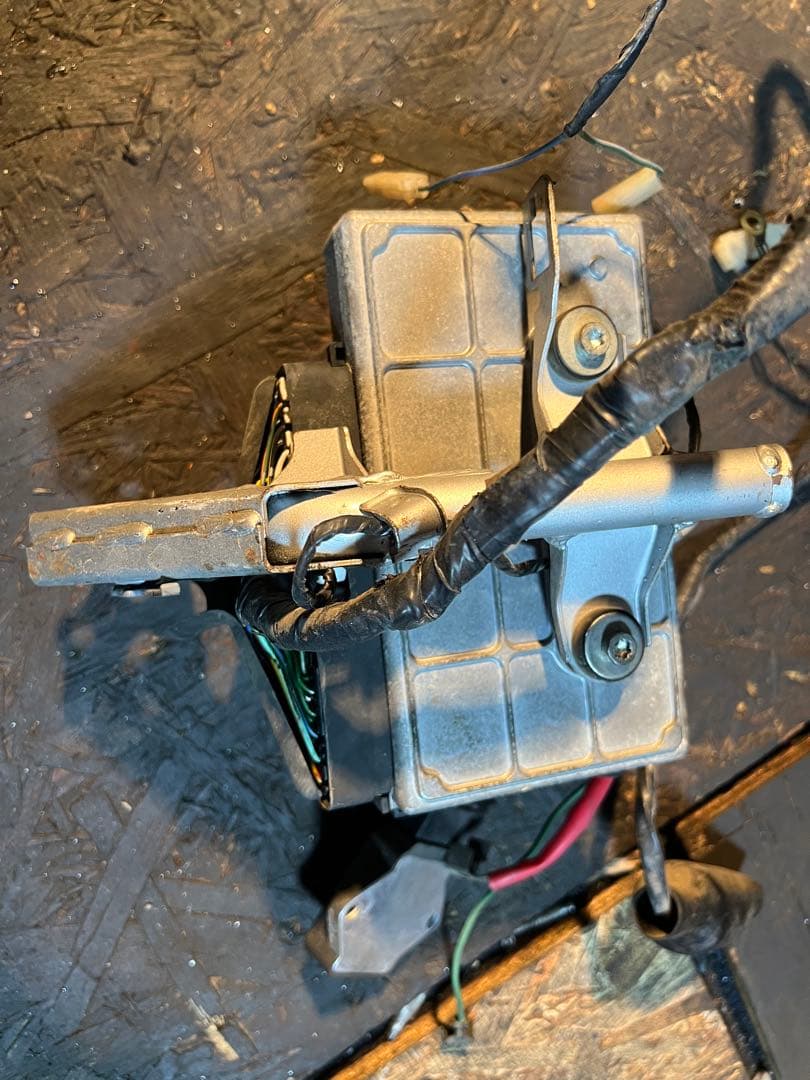 nsr250r mc28 メーター　PGM レギュレーターセット