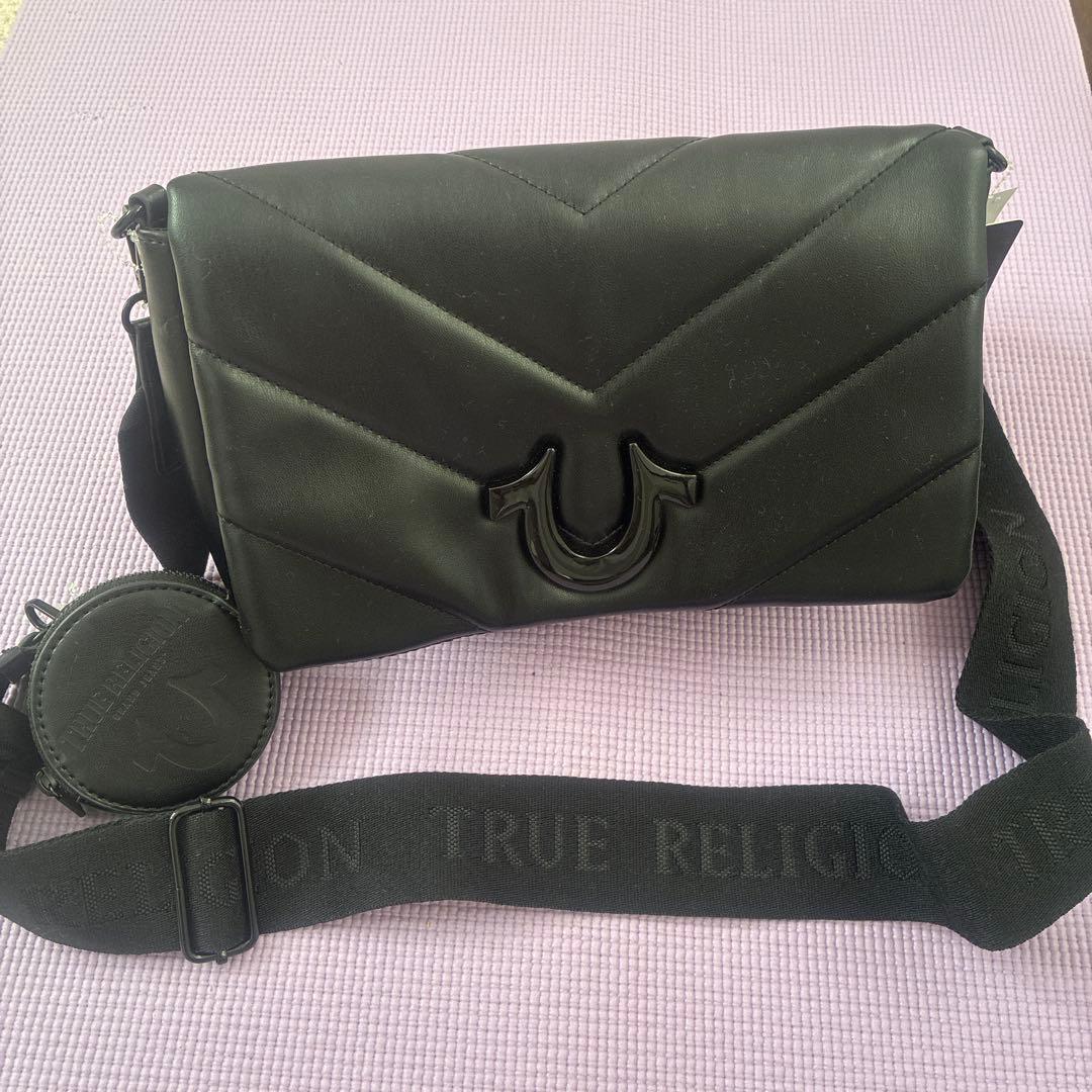 TRUE RELIGION ショルダーバッグ　BLACK