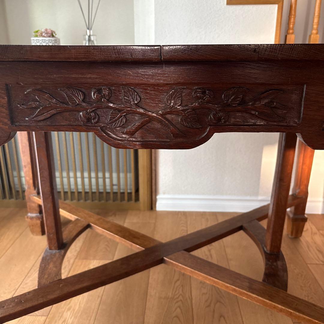 アンティーク　ダイニングテーブル