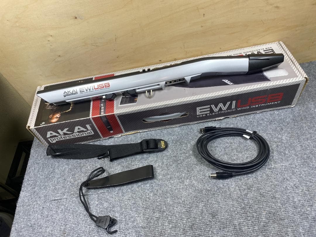 AKAI EWI USB ウインドシンセ　コントローラー midi