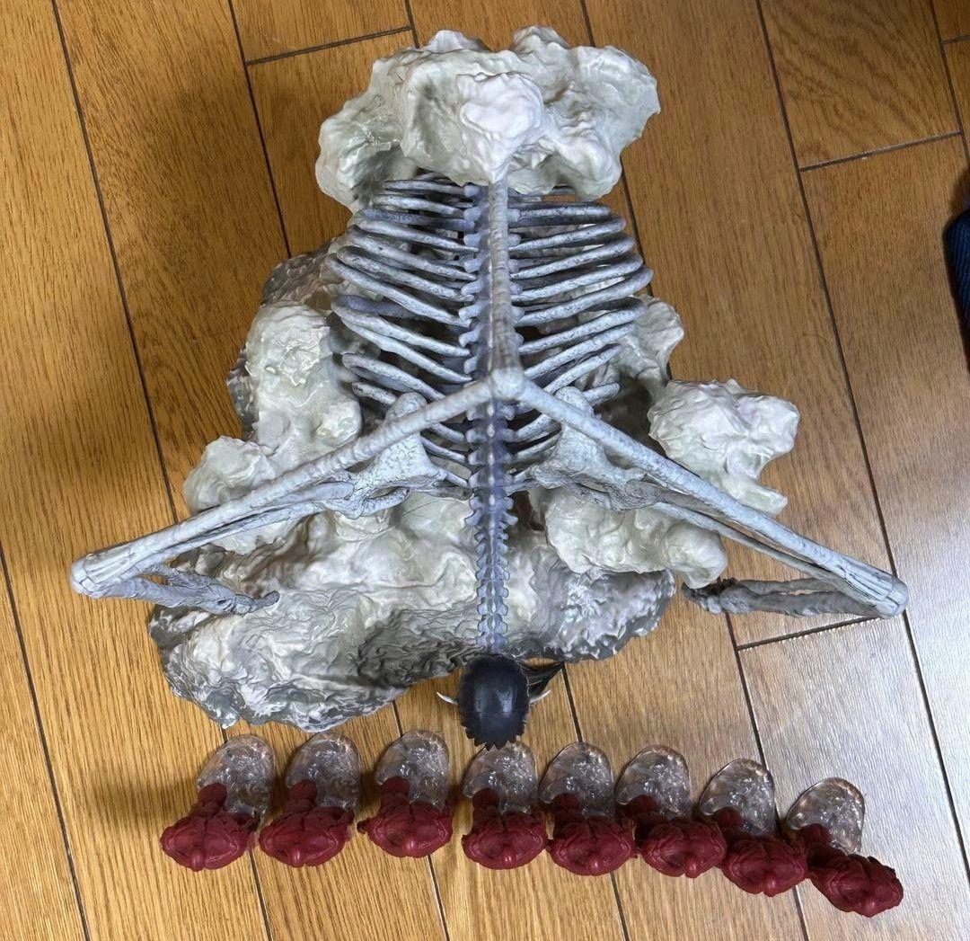 E*様 ※地鳴らしフィギュアはつきません！箱無し　即日発送！　進撃の巨人　終尾の