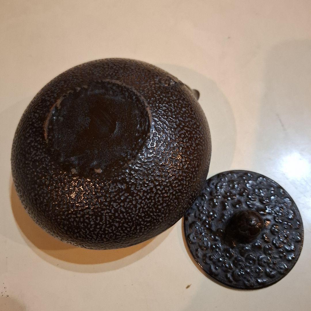 鋳鉄 花模様 鉄瓶 ステンレス茶こし付き