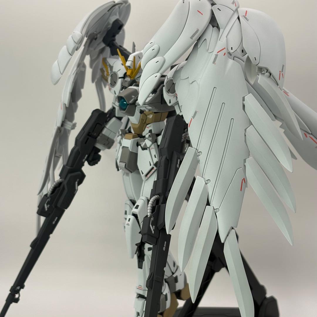 MGウイングガンダムゼロVer.Ka スノーホワイト　全塗装 完成品