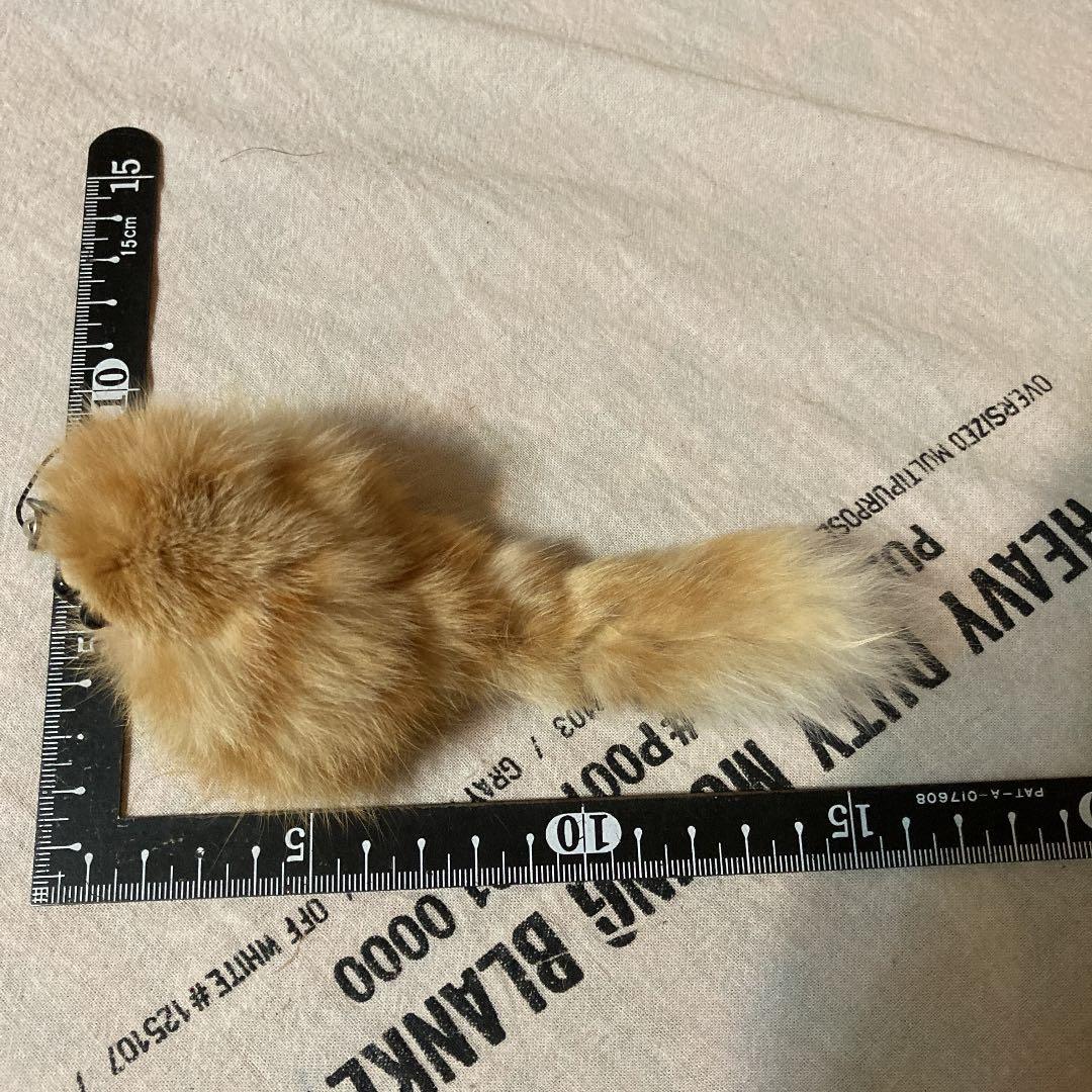 毛皮　ぬいぐるみ　リアルファー　キツネかな