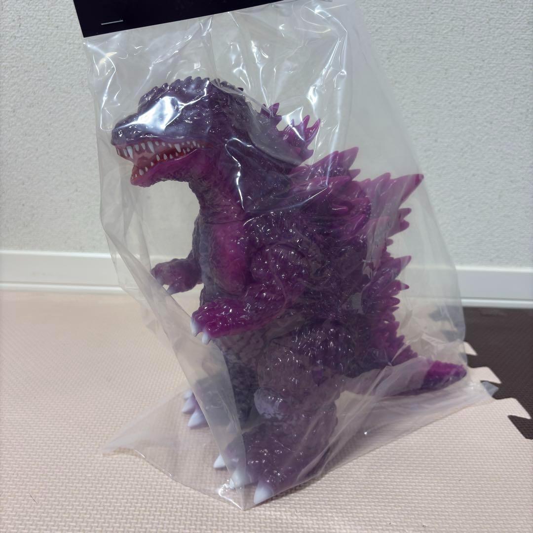 GVWゴジラ　ゴジラ2000ミレニアム4期　安楽安作　メディコムトイ