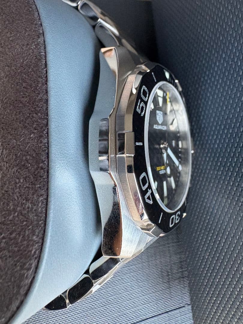 未使用に近い タグホイヤー アクアレーサー　WAY111A　メンズ腕時計