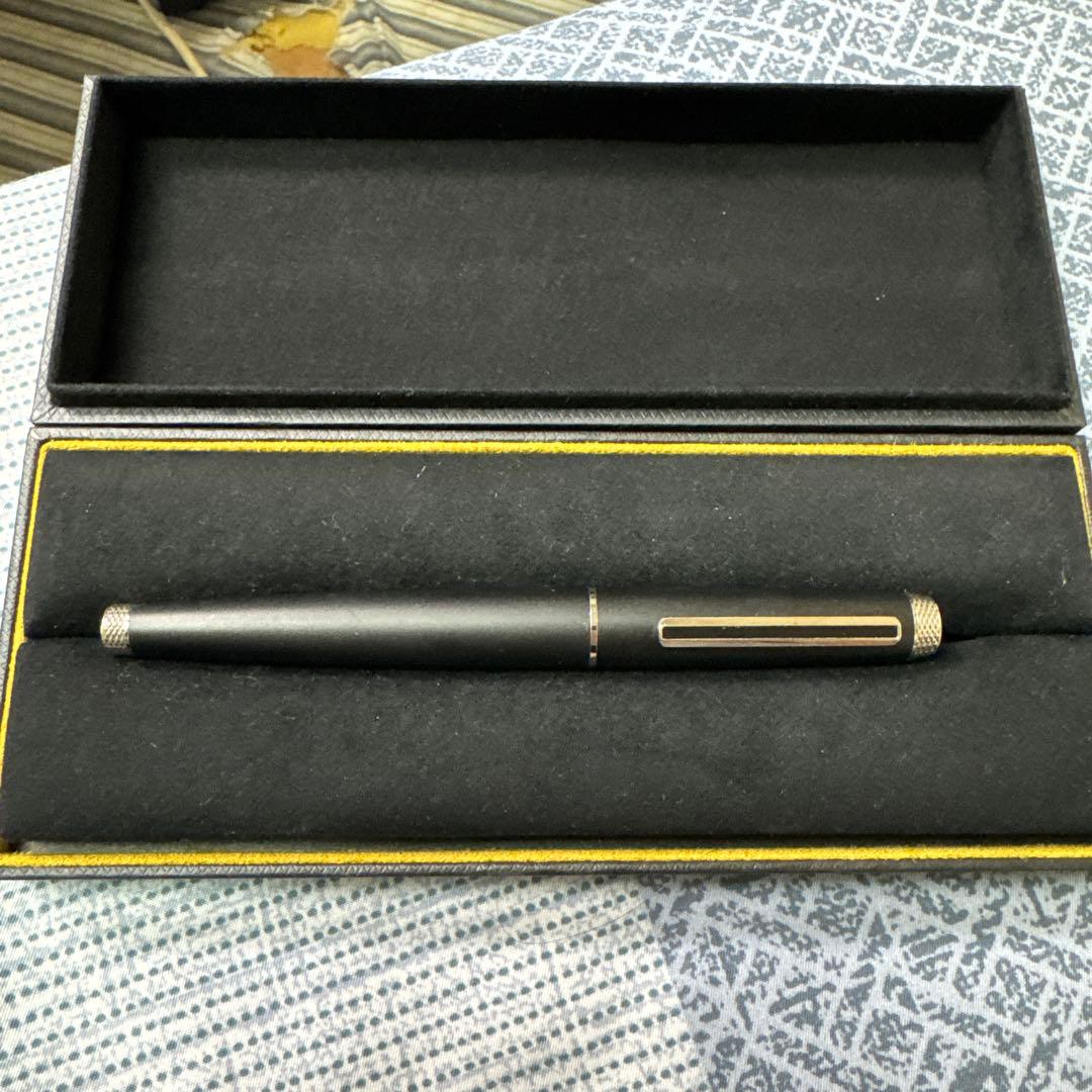 稀少 dunhill ダンヒル　ボールペン 値下げ相談可能