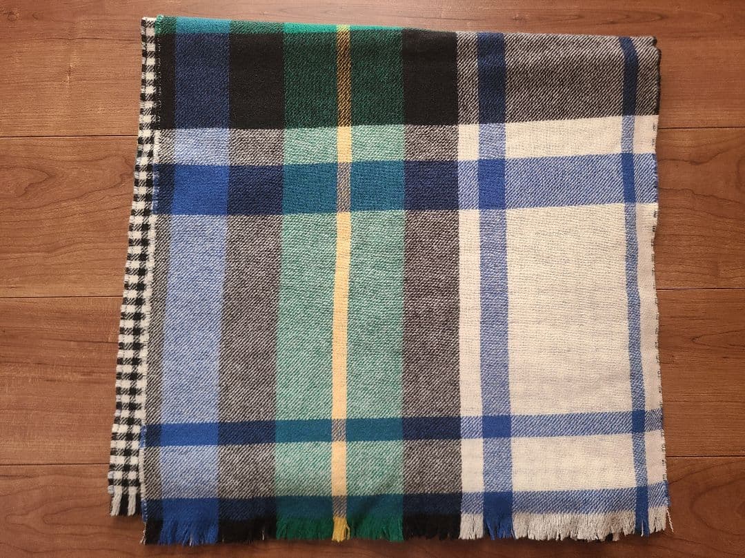 【未使用品】ジョンストンズ　Johnstons 大判ダブルフェイス　マフラー