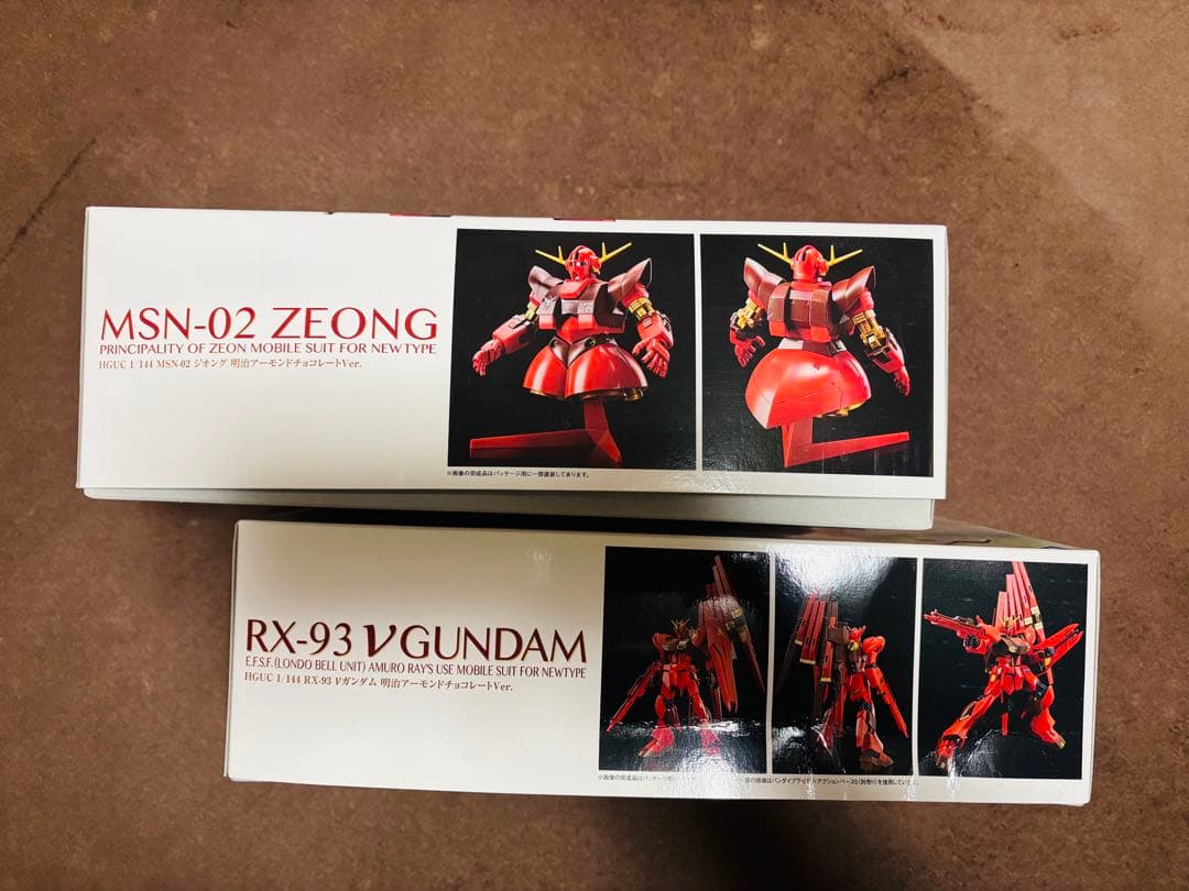 明治コラボ MSN-02 ZEONG & RX-93 V GUNDAM