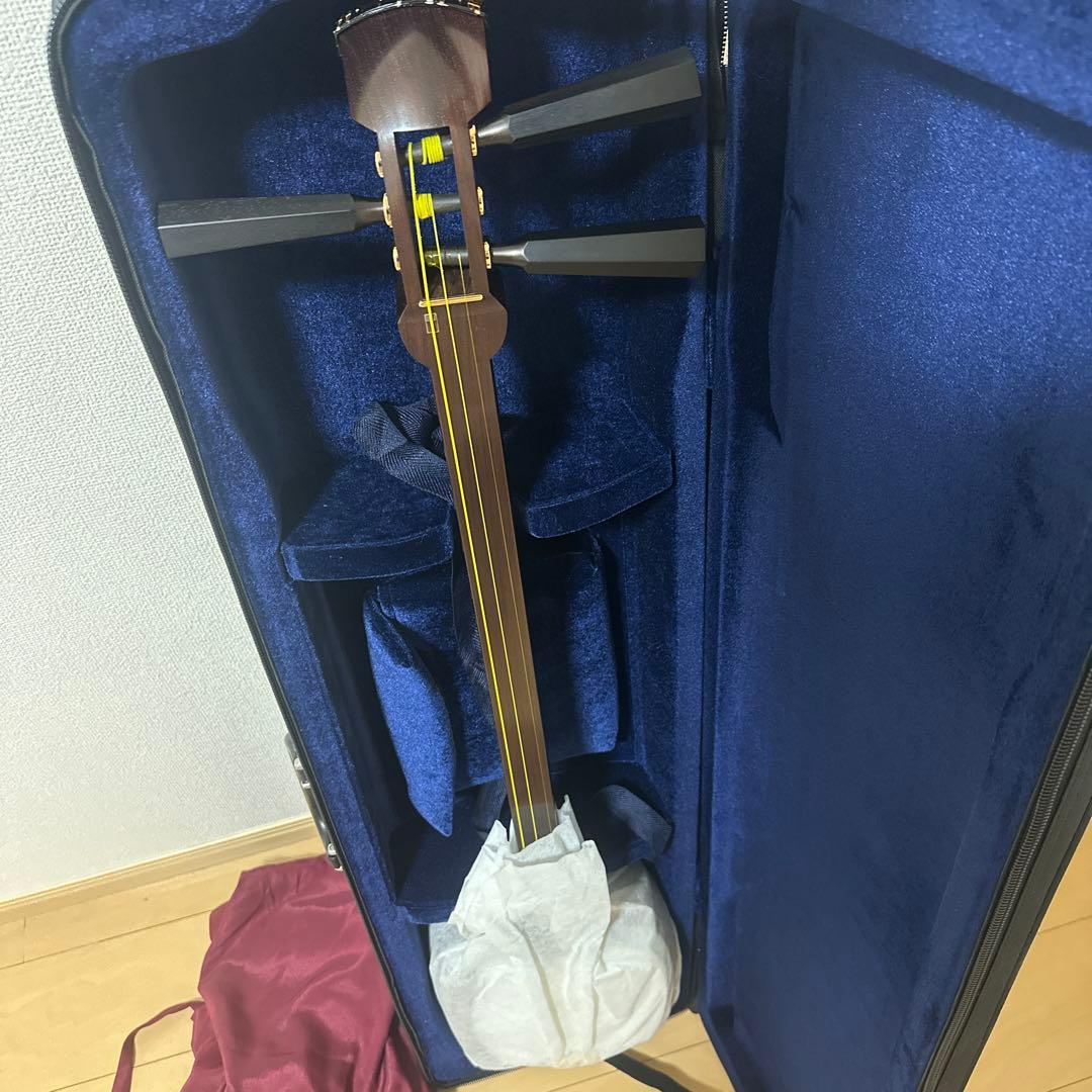 【美品】（特上）津軽三味線セット 紫檀 本体とケース