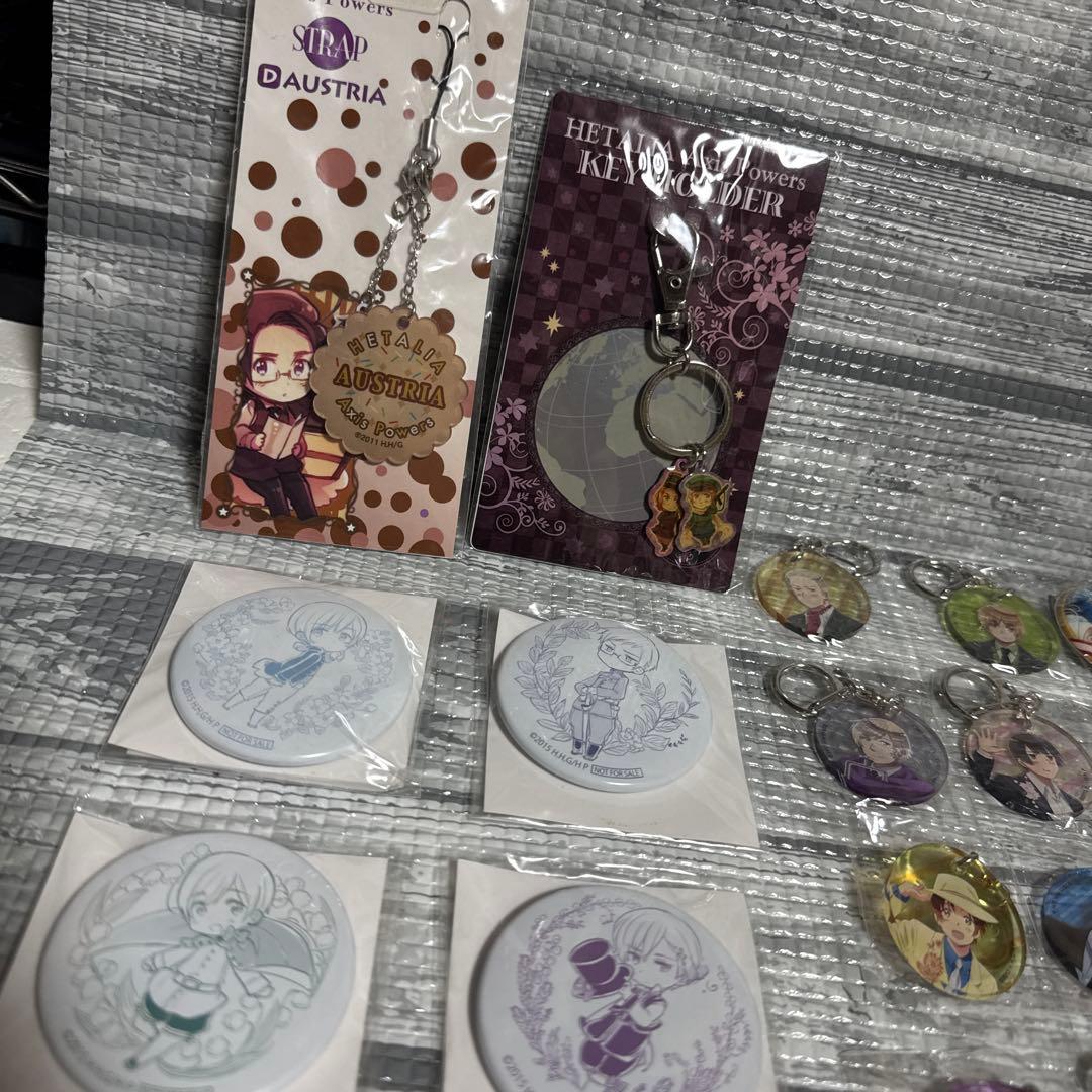 【まとめ売り】　ヘタリア　缶バッジ　アクリルキーホルダー　等