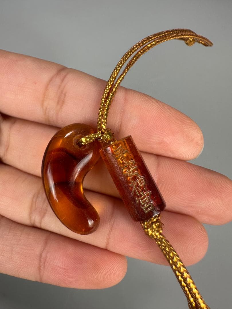 仏教美術　相国大龍　有馬頼底　白檀　細密木彫　千手観音像　共箱付　証明書付　美品