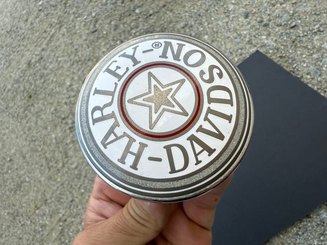 ハーレー　タンクキャップ　メダリオン