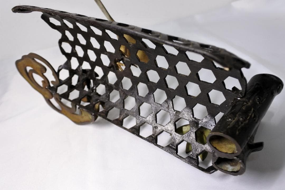 金工師 玉山銘 金属工芸 鋳銅製 蛇籠 鶺鴒 小鳥 骨董 古道具