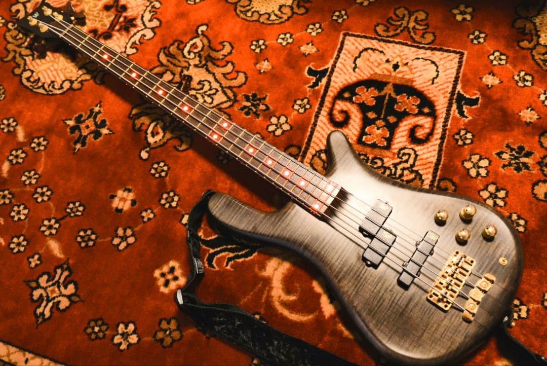 【ドイツ製/最上級モデル】Warwick Streamer Stage 1 4弦