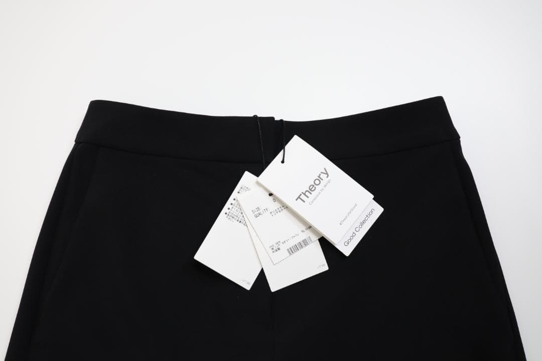 Theory 24SS ウォッシャブル ワイド クロップド パンツ 黒
