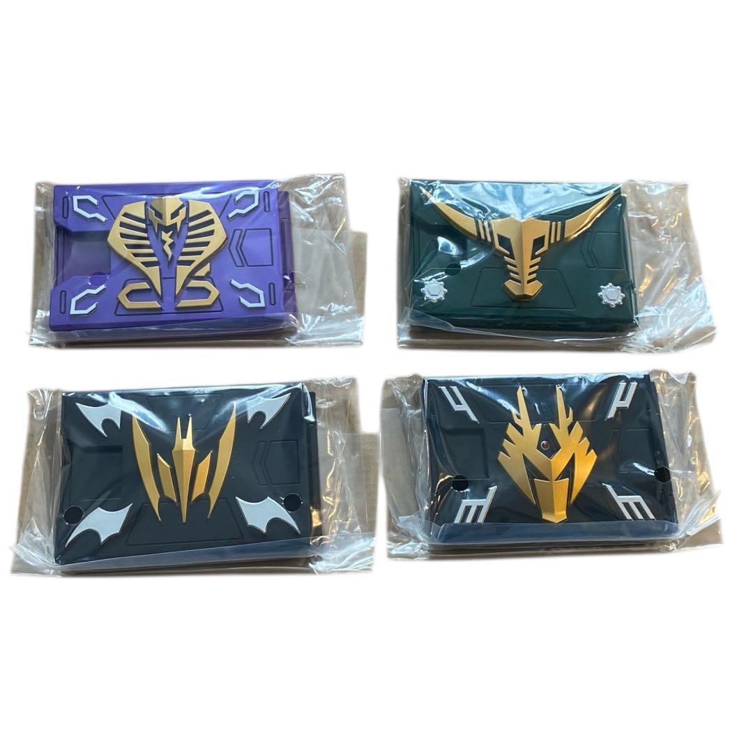 CSM 仮面ライダー龍騎 Vバックル　4大仮面ライダーセット　開封未使用品