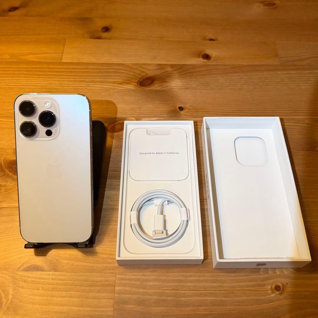 Apple iPhone 14 Pro シルバー 本体