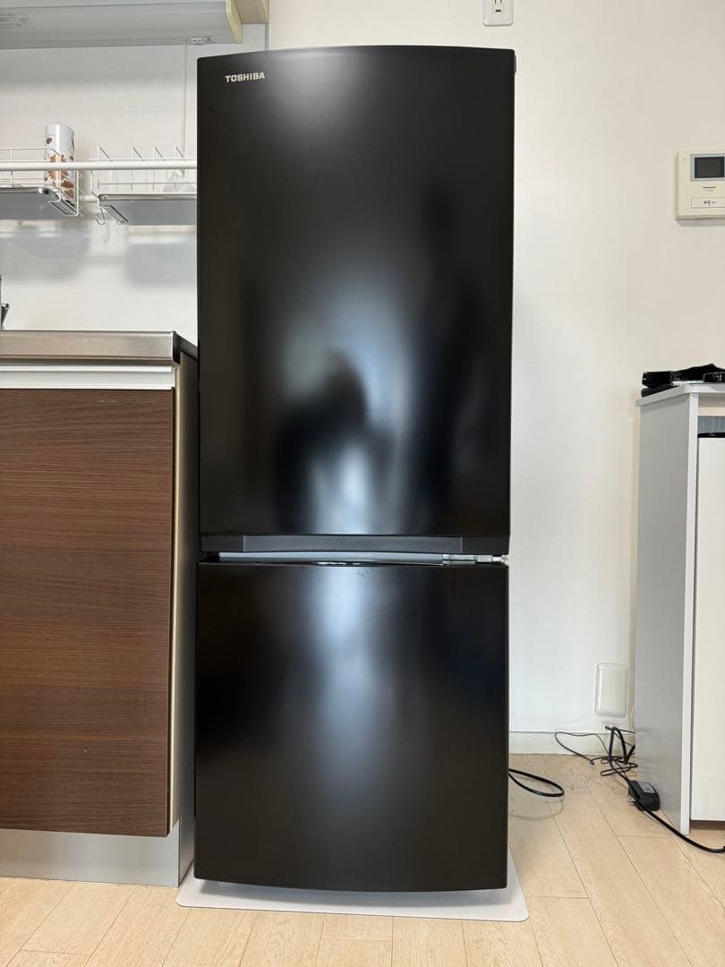 東芝 冷凍冷蔵庫 153L GR-U15BS（K）ブラック 右開きタイプ