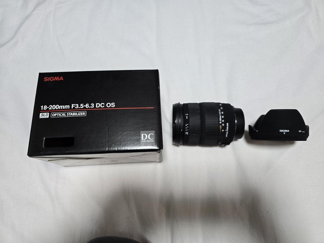 【中古】SIGMA 18-200mm F3.5-6.3L DC OS高倍率ズーム