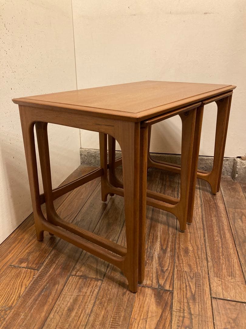 ヴィンテージ オールドマルニ チーク ネストテーブル 入れ子 北欧モダン