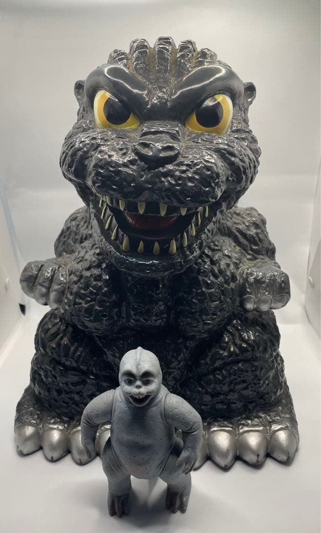 稀少品　ゴジラ&ミニラ　貯金箱　フィギュア　セット